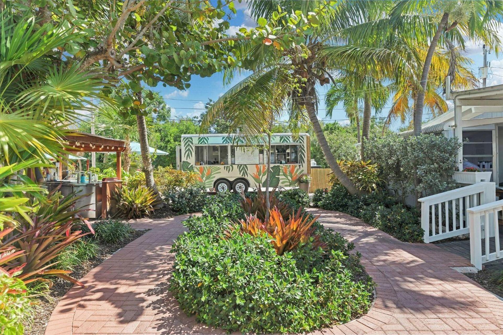 Tropical Cottages Marathon Exteriér fotografie